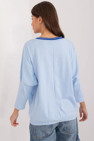 Blouse model 197454 Relevance